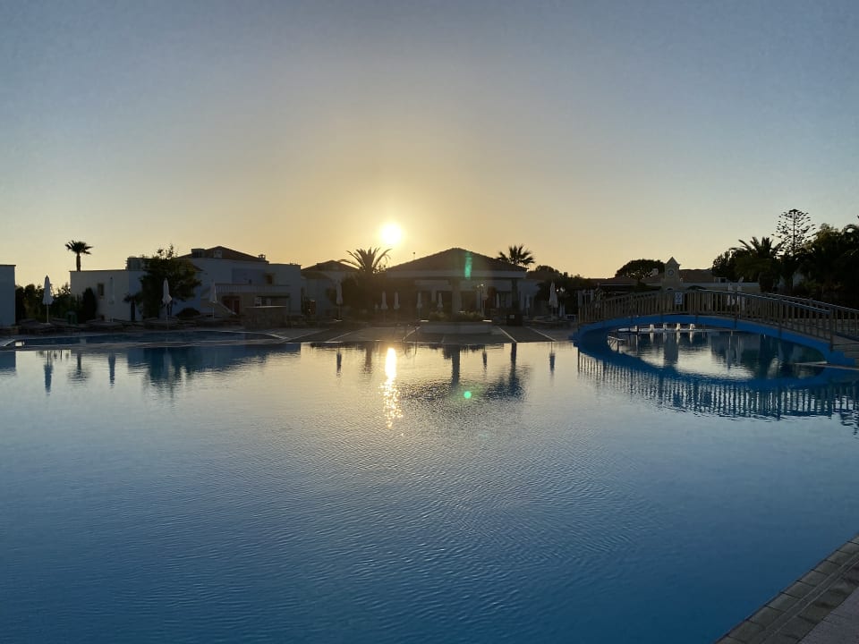 Pool Neptune Luxury Resort