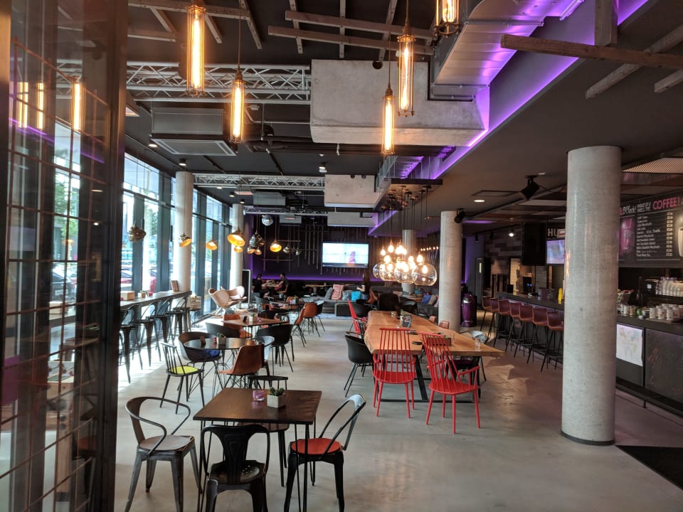 Lobby MOXY Frankfurt East