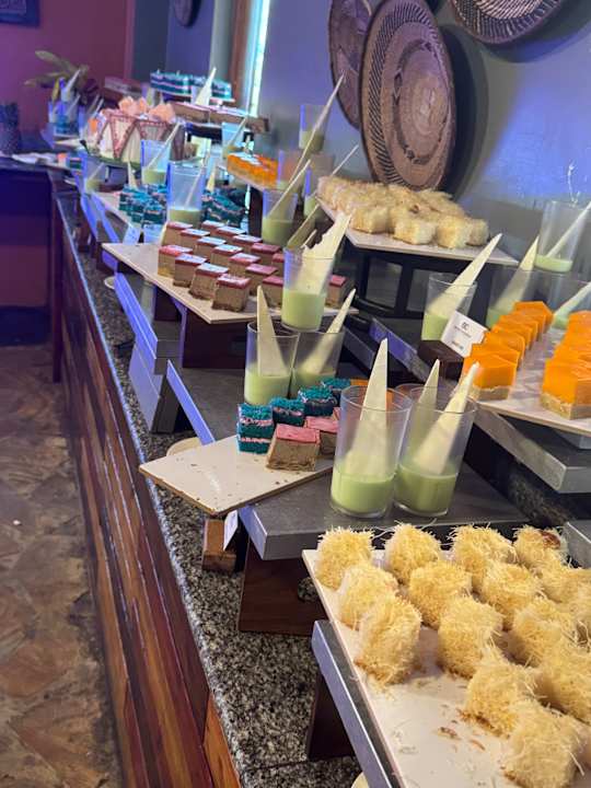 Gastro Reef & Beach Resort