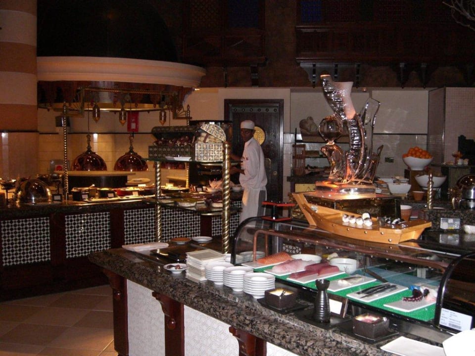 Buffet Jumeirah Mina Al Salam