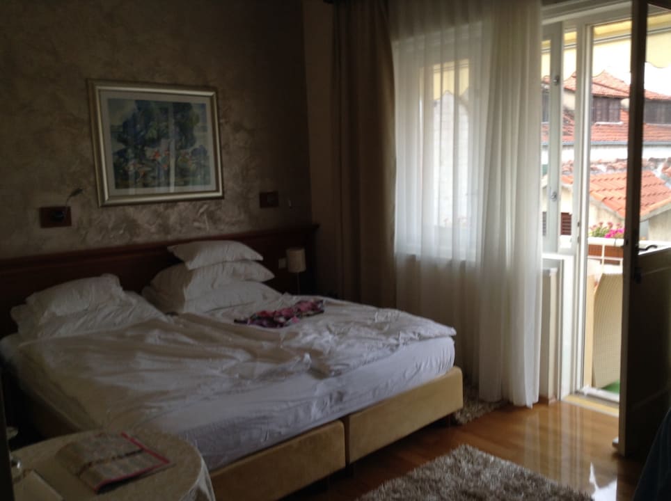 Zimmer 3 Hotel Royal