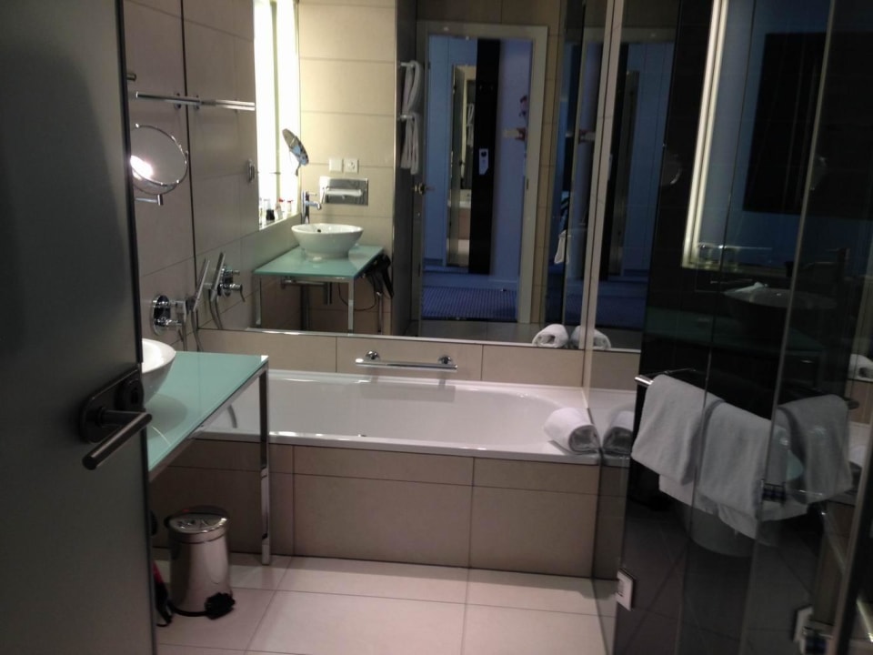 Badewanne Vienna House Andel's Berlin