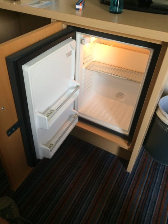 Kühlschrank ACHAT Hotel Dresden Elbufer