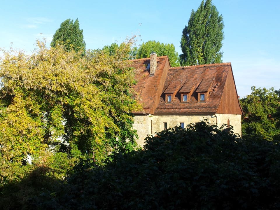 Blick aus dem Zimmer nach Rechts Hotel Krämerbrücke Erfurt