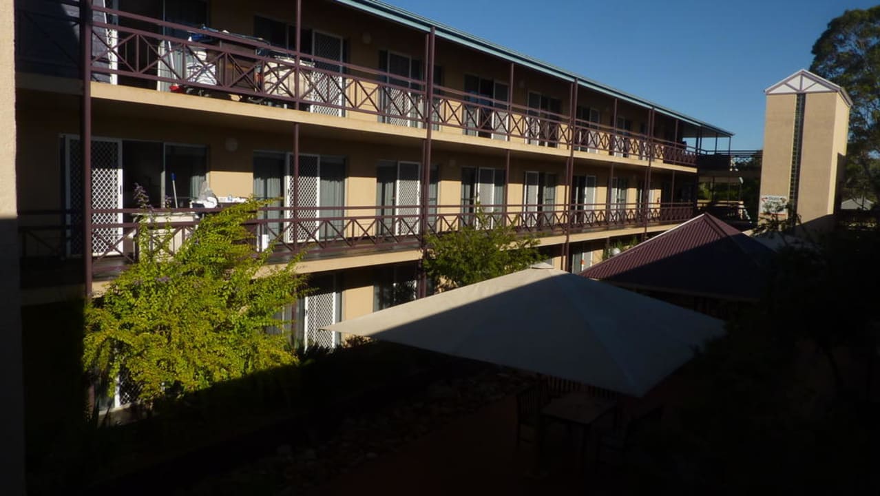 Innenhof des Hotels Hotel Aurora Alice Springs