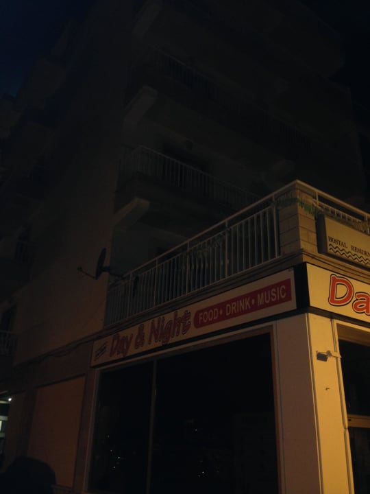 Eingang ist seitlich Blanca