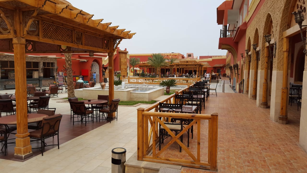 3 á la carte Restaurants Pickalbatros Alf Leila Wa Leila Resort - Neverland Hurghada