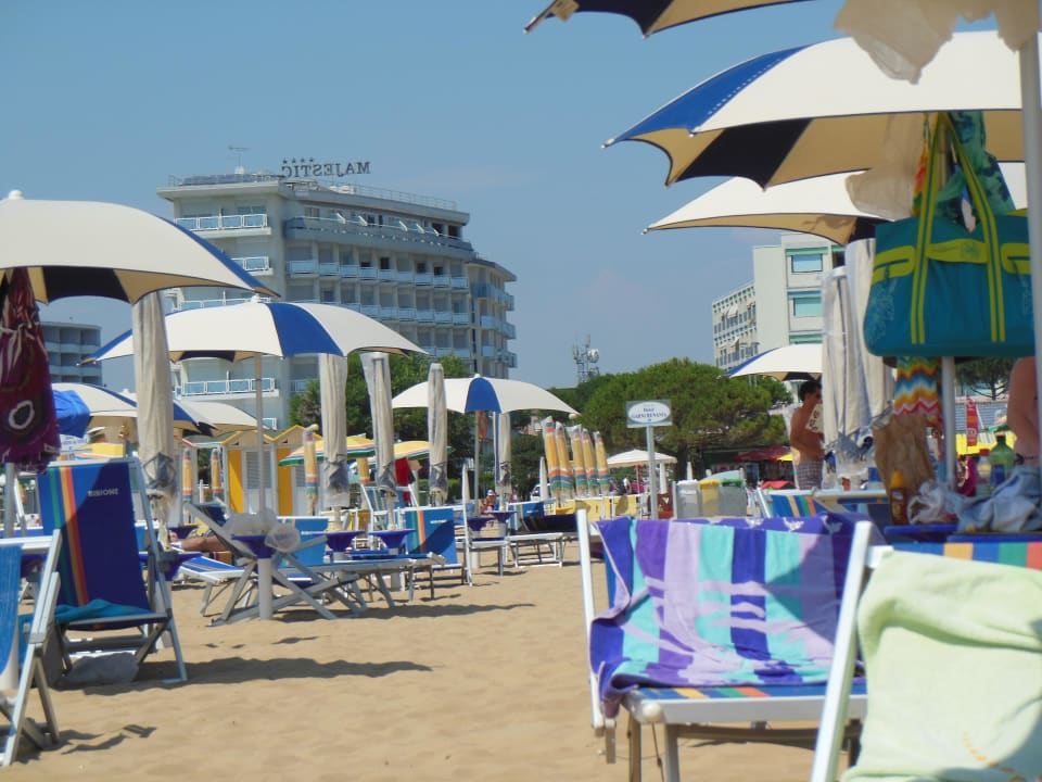 Hoteleigener Strandabschnitt Hotel Garni Renania