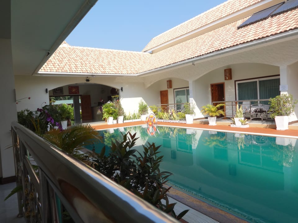 Außenansicht Nok Resort & Hotel