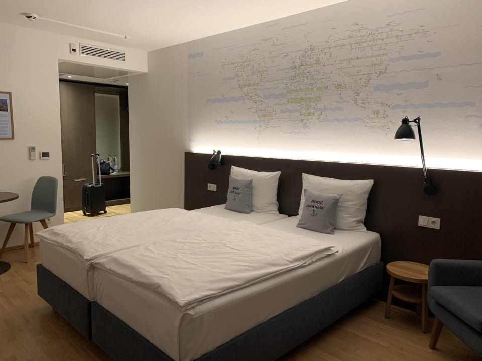 Zimmer JUFA Hotel Hamburg HafenCity