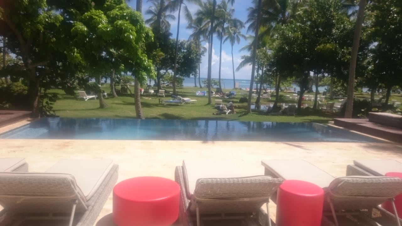 Pool Wyndham Alltra Samana
