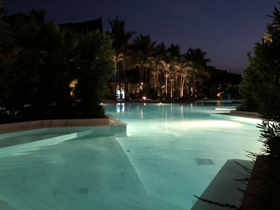 Pool La Vela Khao Lak