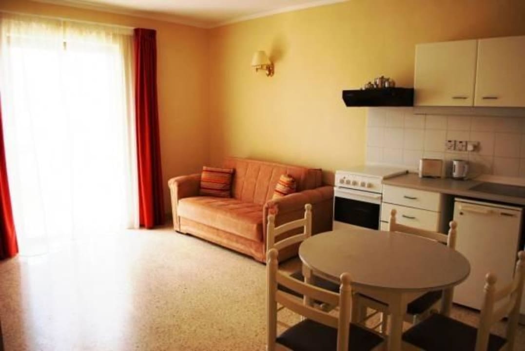 Bedroom The Bugibba Hotel