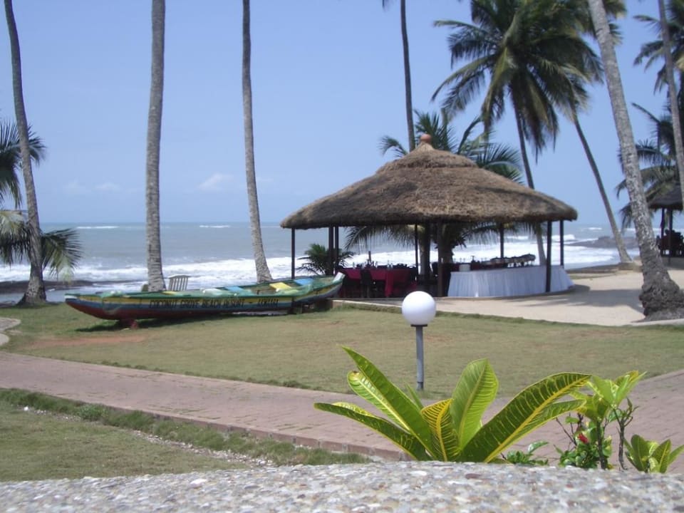 Pavillon am Restaurant Coconut Grove Beach Resort Elmina