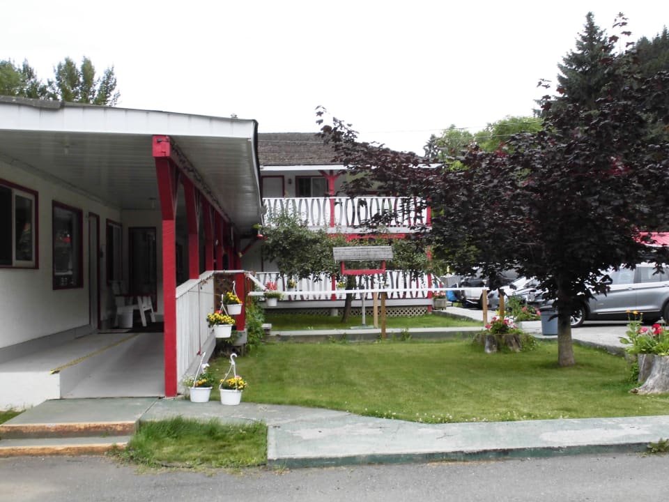 Die Terrasse The Rivermount Motel