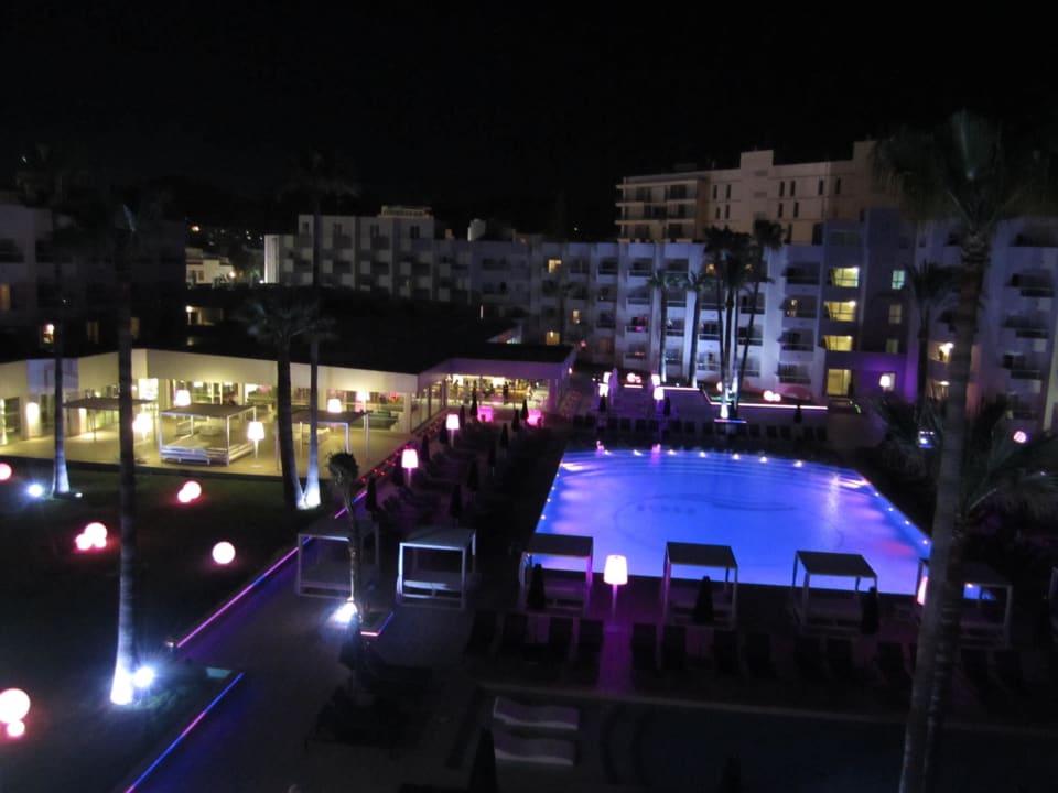 Poolanlage / Hotel / Ausblick Balkon Hotel Garbi Ibiza & Spa