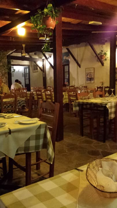 Die Taverne Hotel Bunch of Grapes Inn