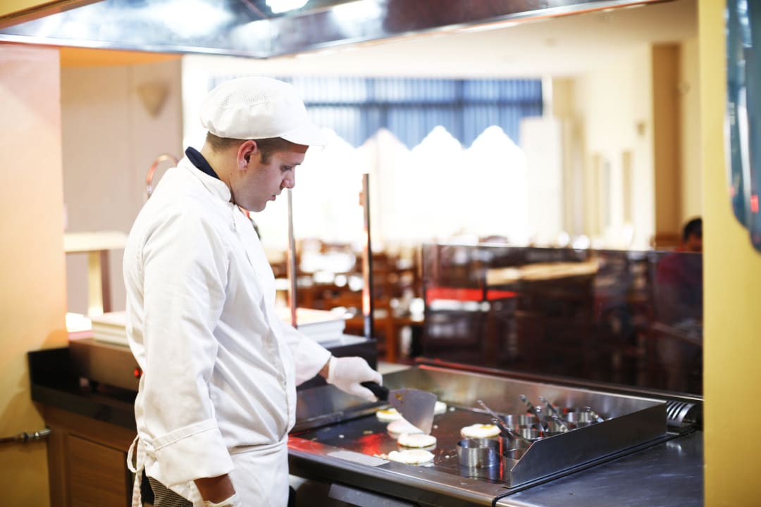 Cooks Dessole Dolphin Bay Resort