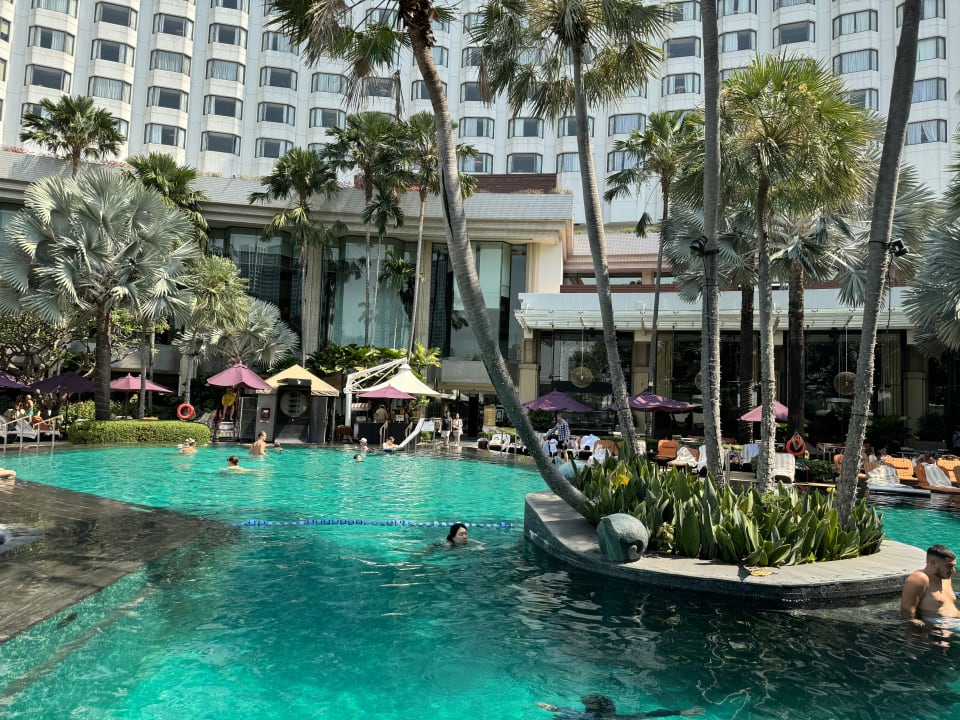 Pool Shangri-La Hotel, Bangkok