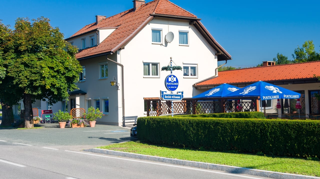 Außenansicht Gasthof Petzenblick Jamnig