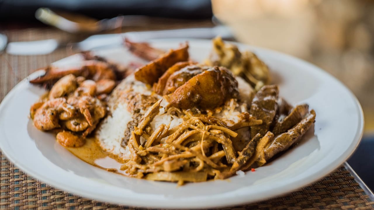 Gastro Marble Beach Airforce Resort