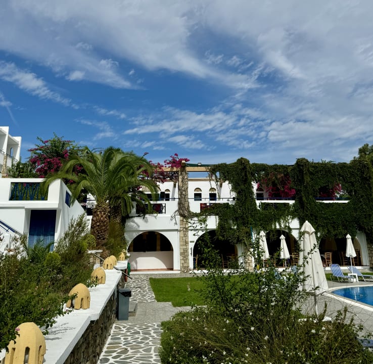 Außenansicht Ekaterini Hotel