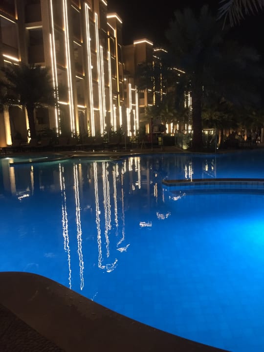 Pool DoubleTree by Hilton Resort & Spa Marjan Island