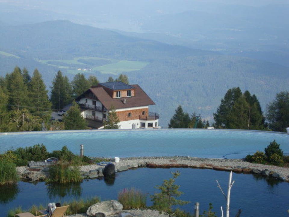 Blick vom Kinderzimmer Mountain Resort Feuerberg