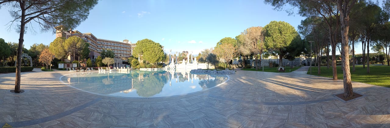 Pool Xanadu Resort Hotel