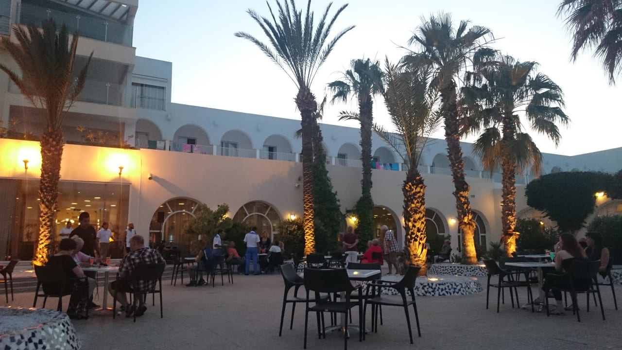 Cocktailtime El Mehdi Beach Resort