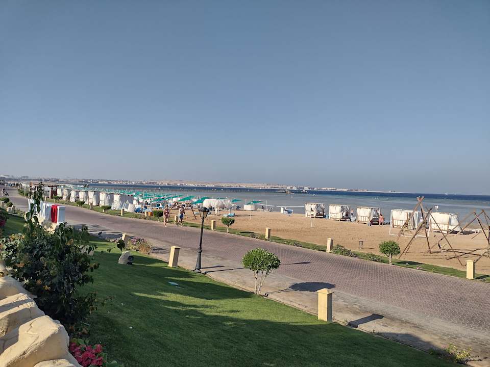 Strand Gravity Hotel & Aquapark Sahl Hasheesh