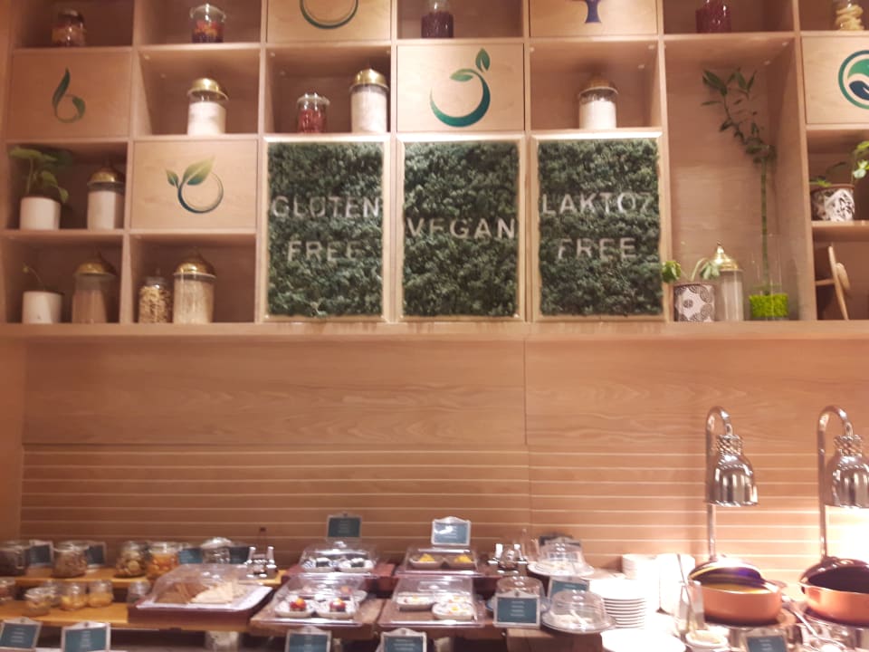 Gastro Acanthus Cennet Barut Collection