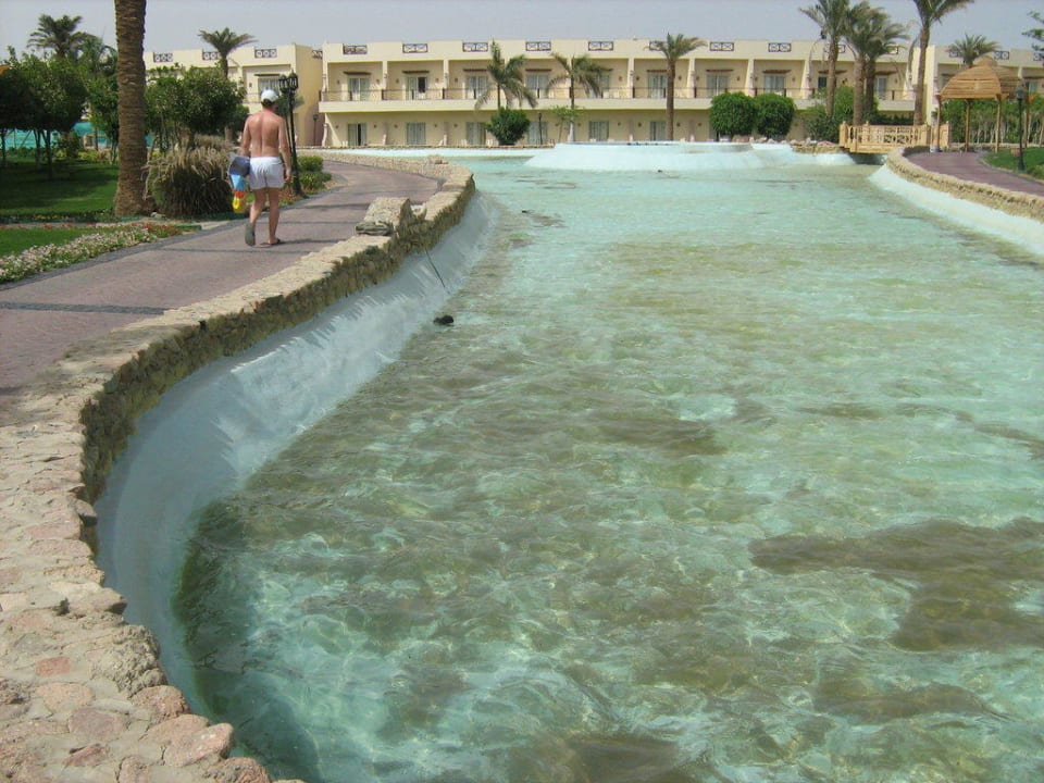 Озера на территории второй линии Concorde El Salam Hotel Sharm el Sheikh by Royal Tulip