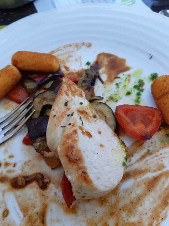 Gastro Warias Hotel & Restaurant am Geiseltalsee - Nähe Merseburg