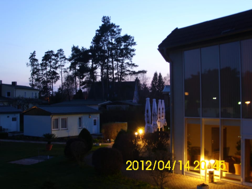 Blick zum Wintergarten Hotel Waldidyll