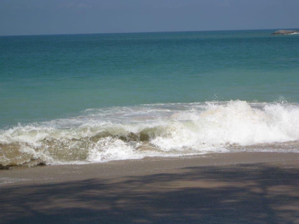 Auch mal Wellen The Briza Beach Resort Khaolak