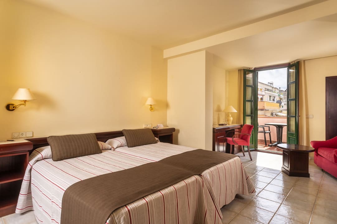 Zimmer Hotel Guitart Rosa