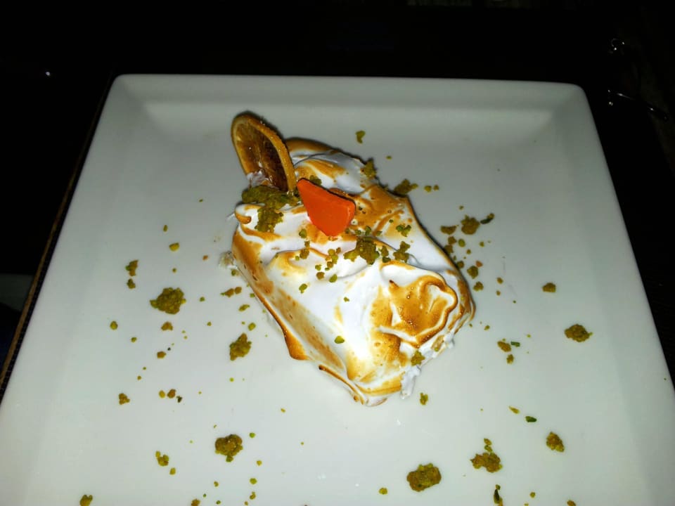 Nachspeise italienisches Restaurant DoubleTree by Hilton Resort & Spa Marjan Island