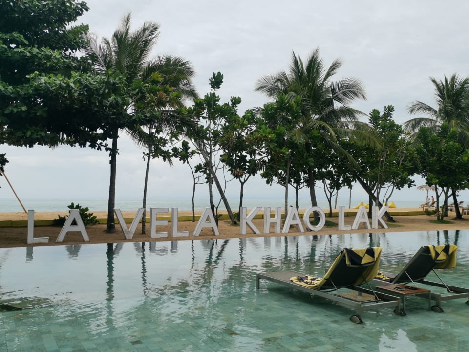 Strand La Vela Khao Lak