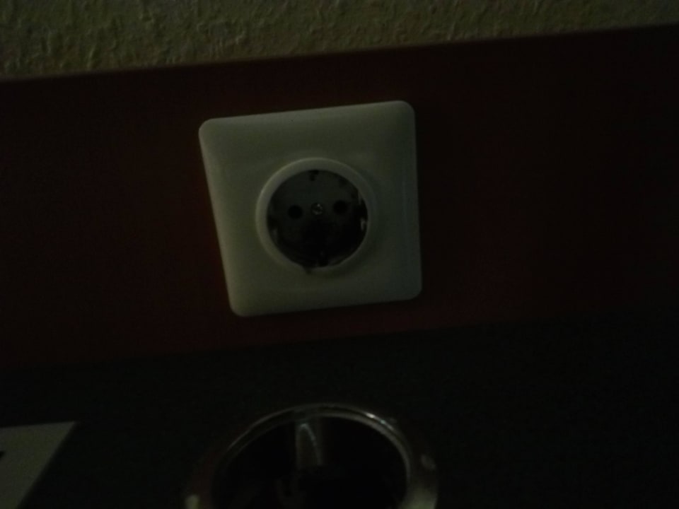 Steckdosen im Zimmer  Vienna House Easy Neckarsulm