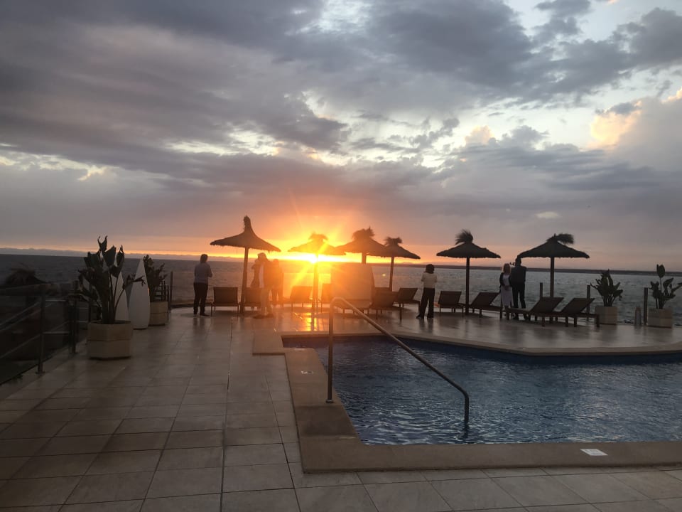 Außenansicht Universal Hotel Cabo Blanco - Adults Only