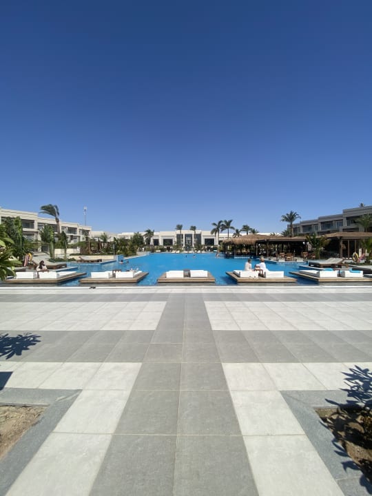 Außenansicht Steigenberger Resort Ras Soma