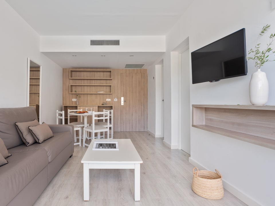 Zimmer Valentin Puerto Azul Suite Hotel