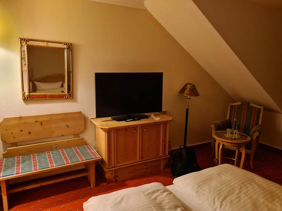 Zimmer Atomis Hotel Munich Airport by Mercure