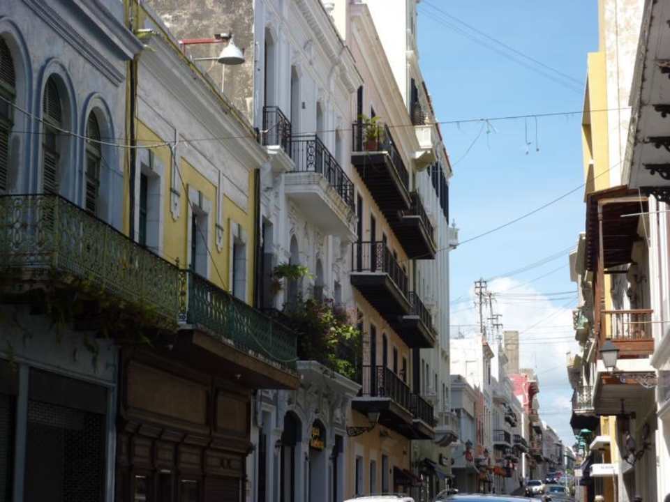 Straße in der das Hotel Milano Old San Juan ist Hotel Milano Old San Juan