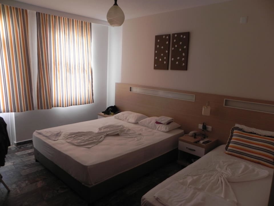 Doppelzimmer mit Doppel- und Einzelbett Bora Bora Butik Hotel