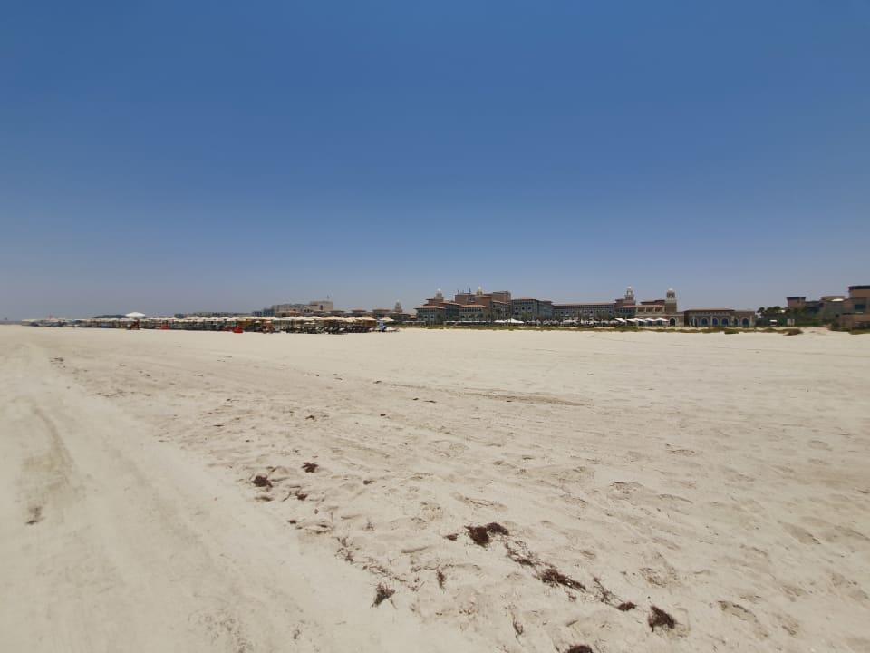 Strand Rixos Premium Saadiyat Island