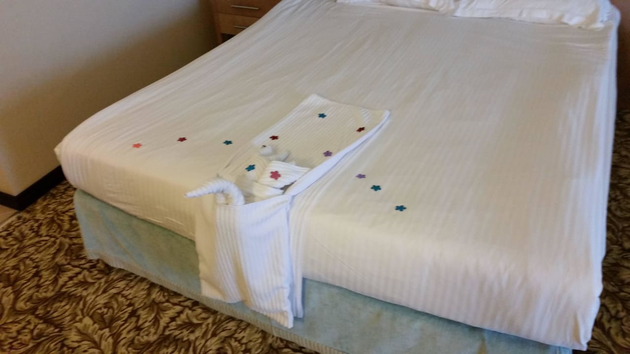 Deko Royal Wings Hotel