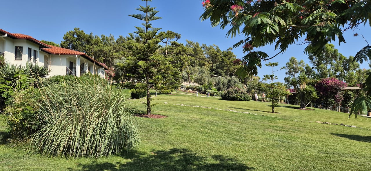 Gartenanlage TUI BLUE Sarigerme Park