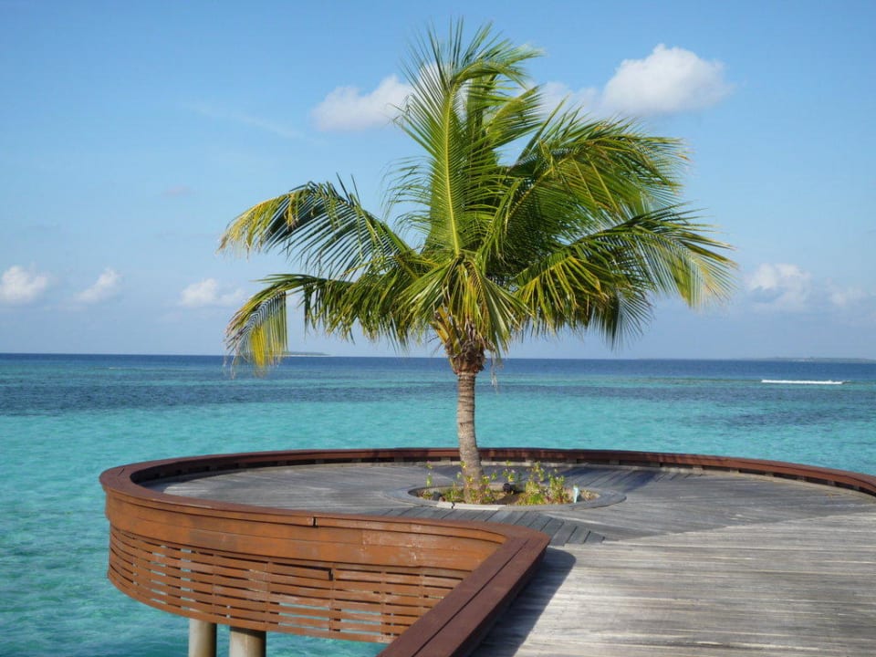 Brückenende bei den Watervillas Noku Maldives, Vignette Collection